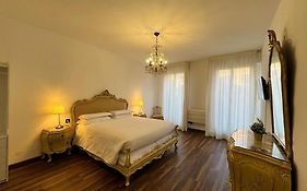 Madoneta Apartment